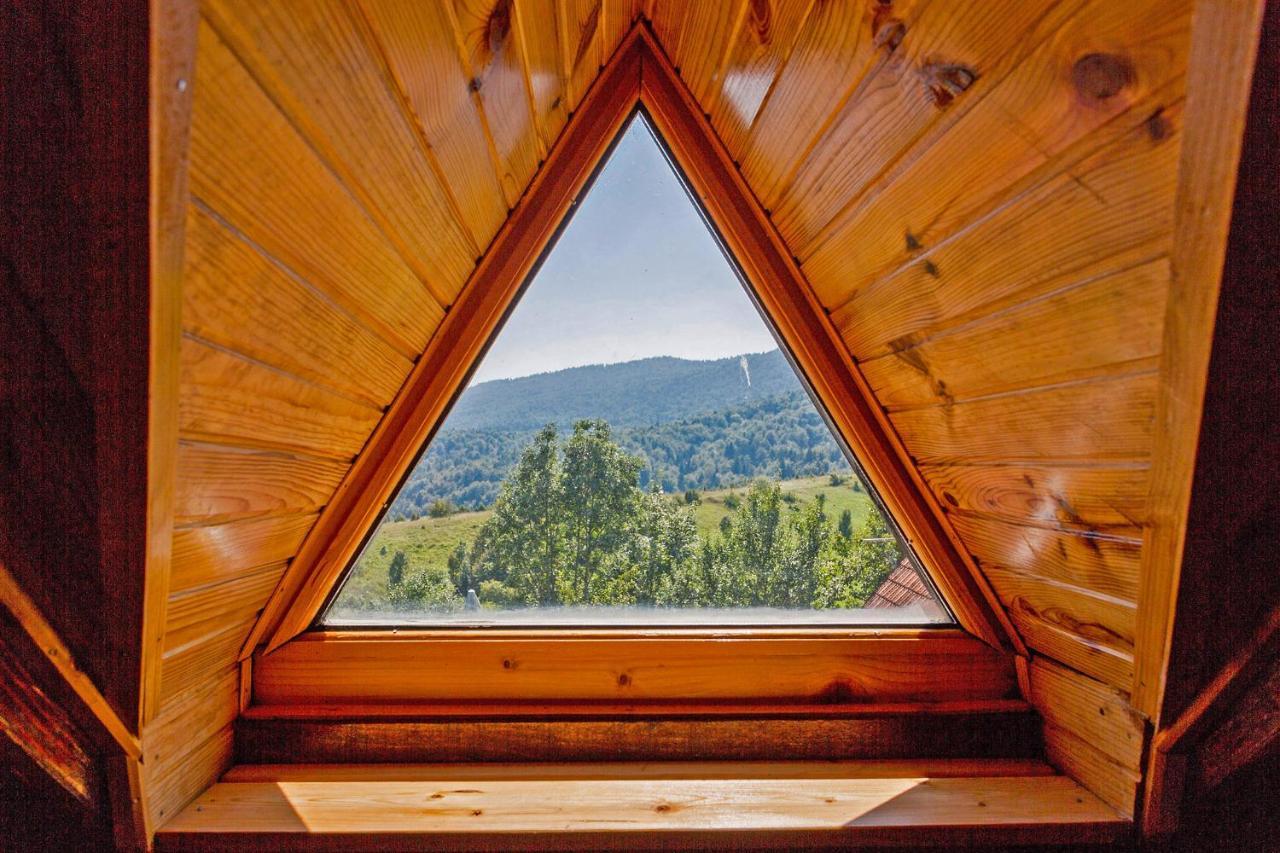 Andrea In Sertic Poljana - Haus Fuer 6 Personen Plitvička Jezera Dış mekan fotoğraf