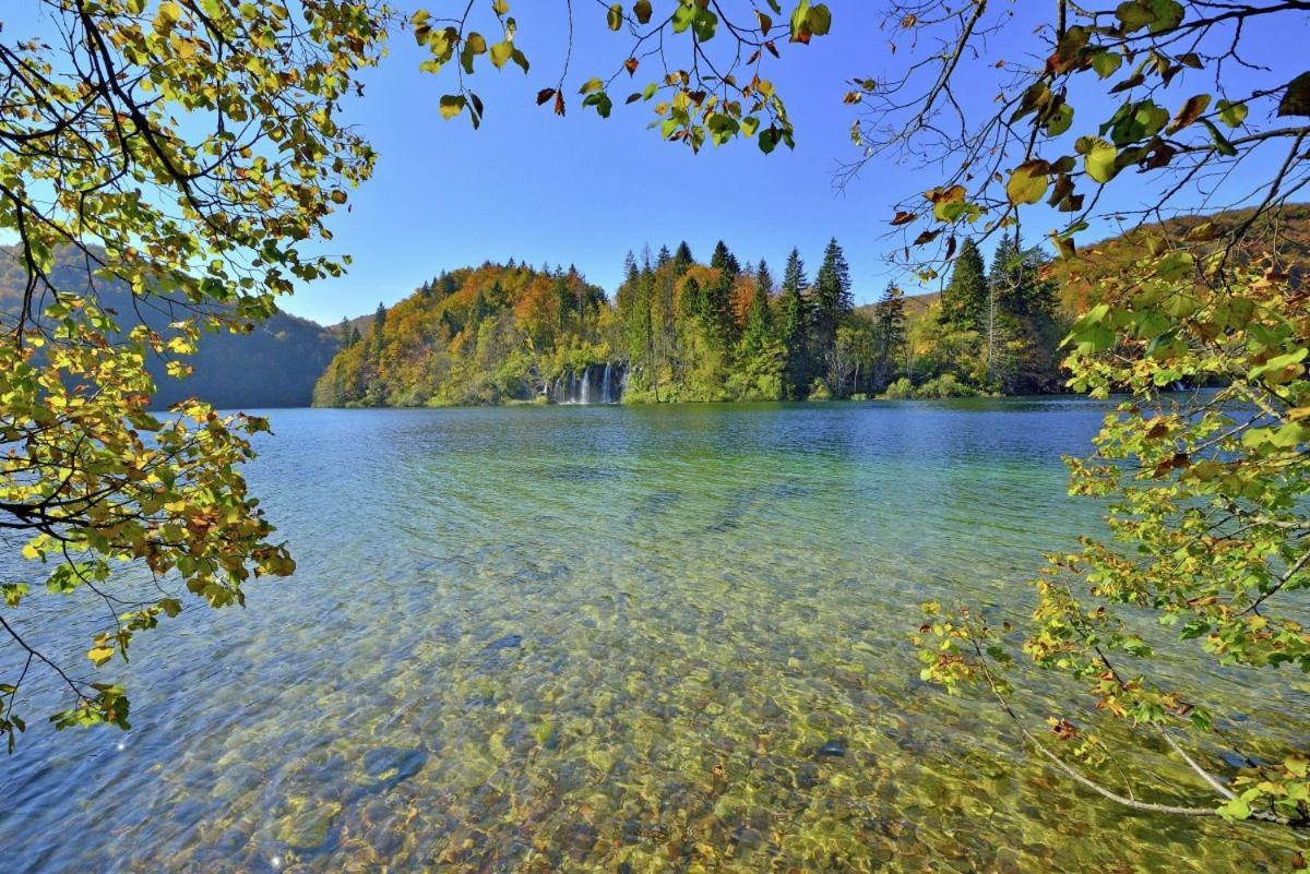 Andrea In Sertic Poljana - Haus Fuer 6 Personen Plitvička Jezera Dış mekan fotoğraf